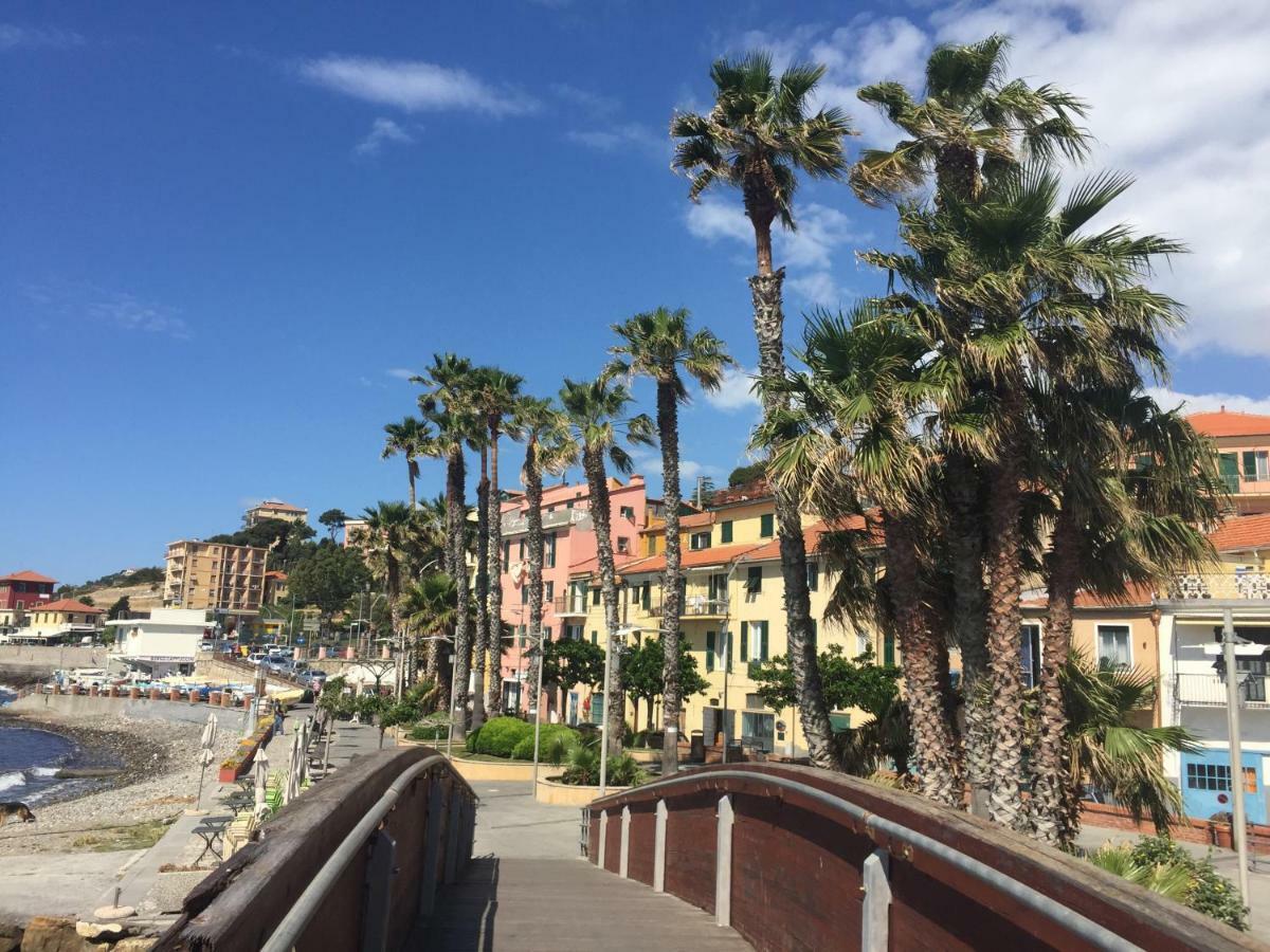 Ferienwohnung Casa Mia Imperia Exterior foto
